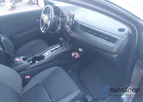 2019 Honda Hr-V Lx z USA, uszkodzony, nr VIN 3CZRU6H31KG715701